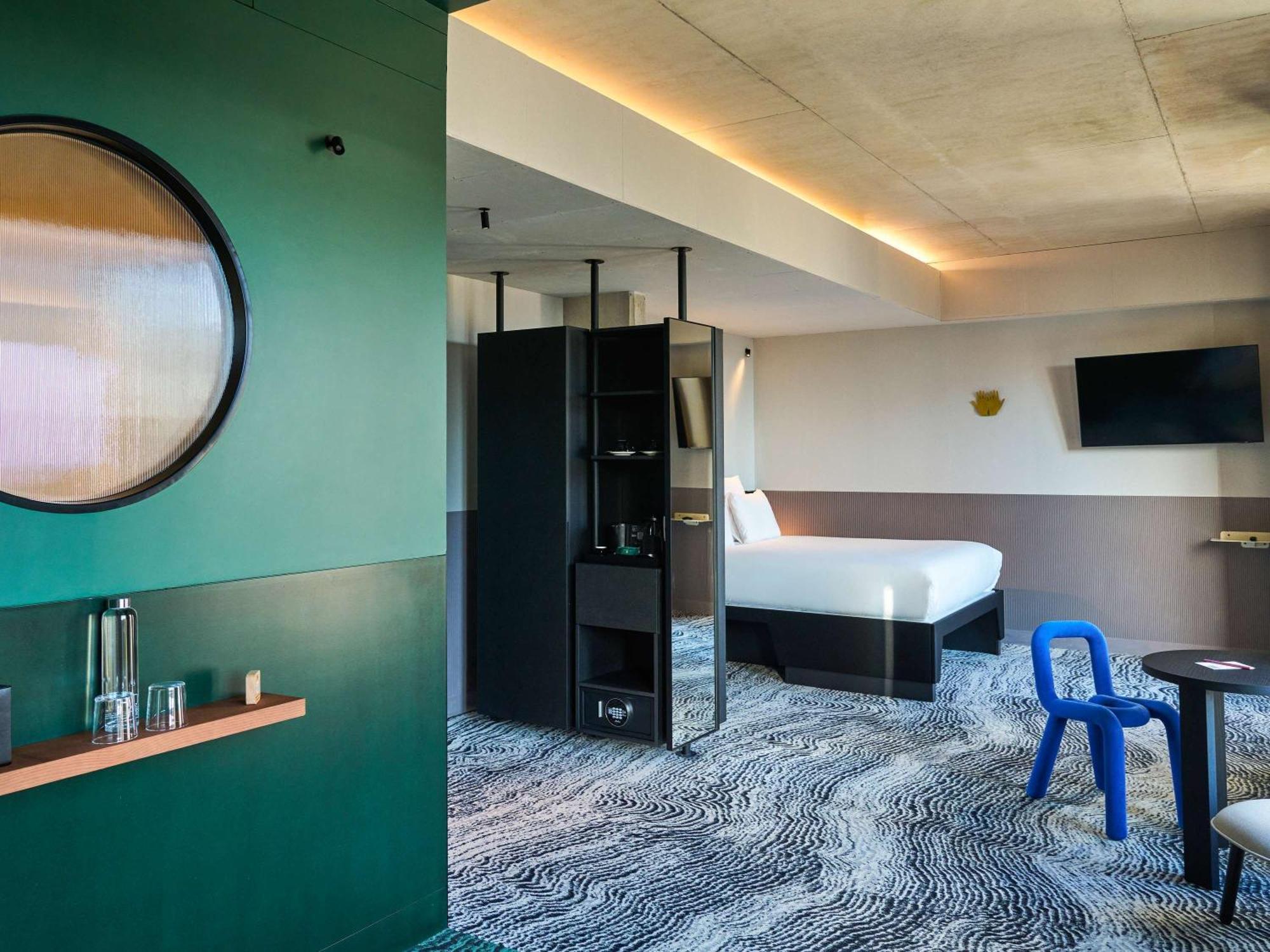 Hotel Tribe Paris Clichy Esterno foto